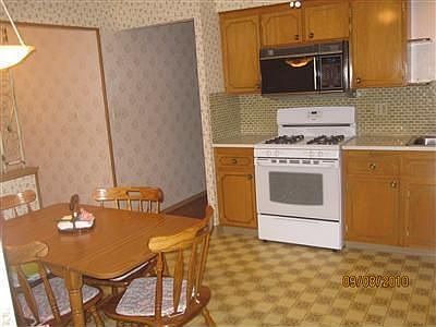 4th image of 6164 Roanoke Cir
