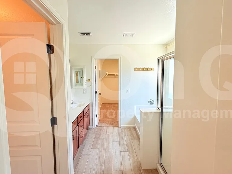 2950 E Dublin St — Photo 6