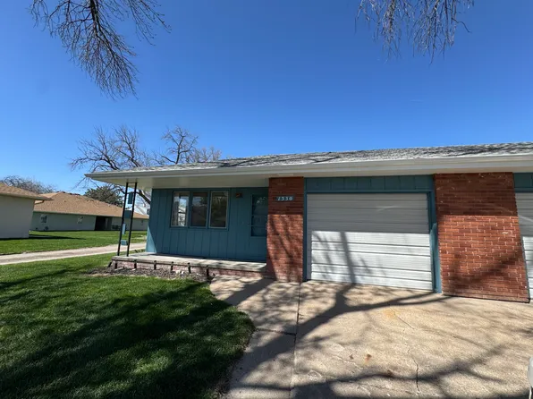 1330 E 9th St, Fremont, NE 68025