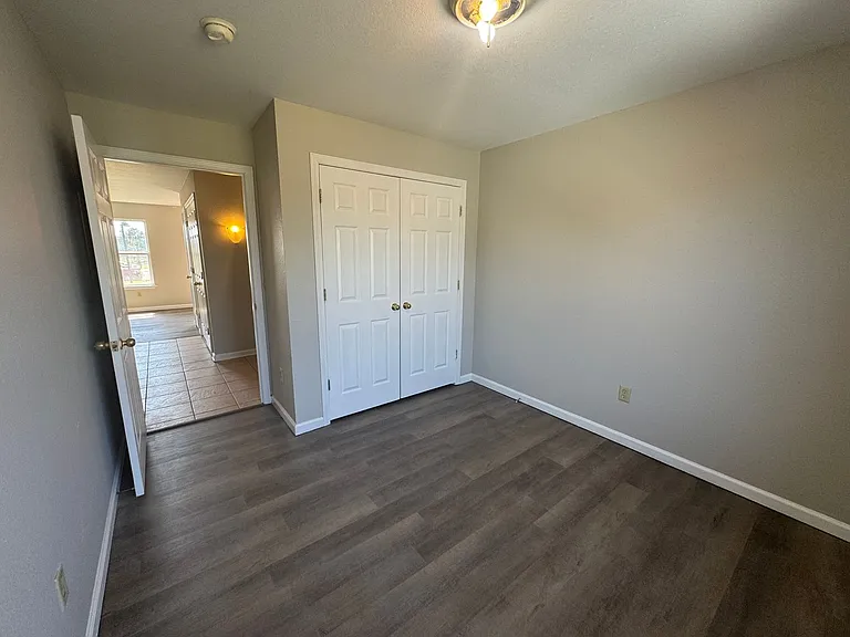 1121 Transit Way — Photo 12
