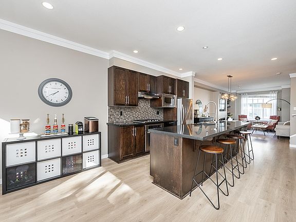 5th image of 3009 156th St #42