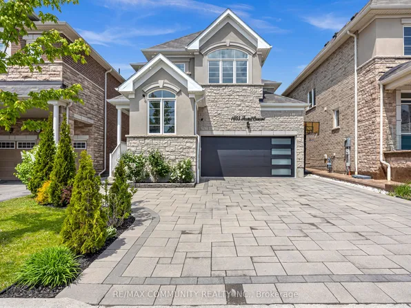 1055 Foxtail Cres, Pickering, ON L1X 0E7