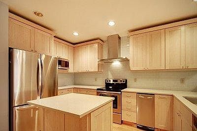 5th image of 2121 Westlake Ave N Unit 101