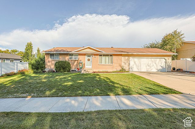 1st image of 5357 S Queenswood Cir