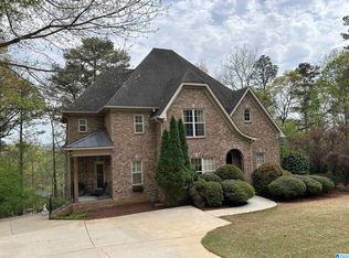 452 Heatherwood Dr, Birmingham, AL 35244