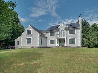 12 Country Ct, Monroe, NY 10950