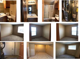 16019 Greenleaf St, Omaha, NE 68136
