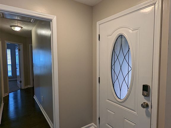 2nd image of 6513 Sweet Gum Dr
