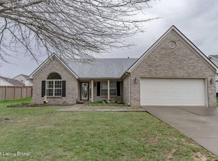 9503 Hunters Trail Ct, Louisville, KY 40228