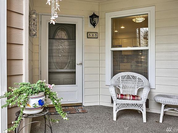 2nd image of 525 Cypress Ave