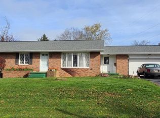 130 Blue Lake Rd, Reinholds, PA 17569