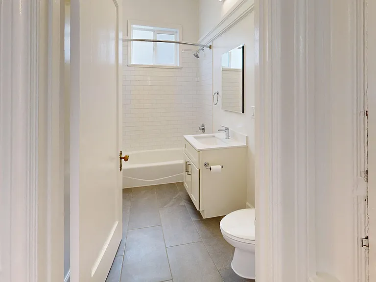 840 California Street — Photo 21