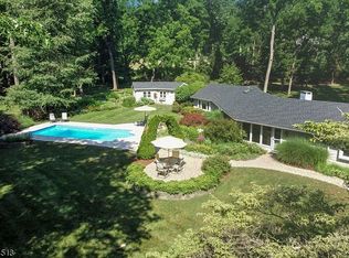 111 Childs Rd, Basking Ridge, NJ 07920