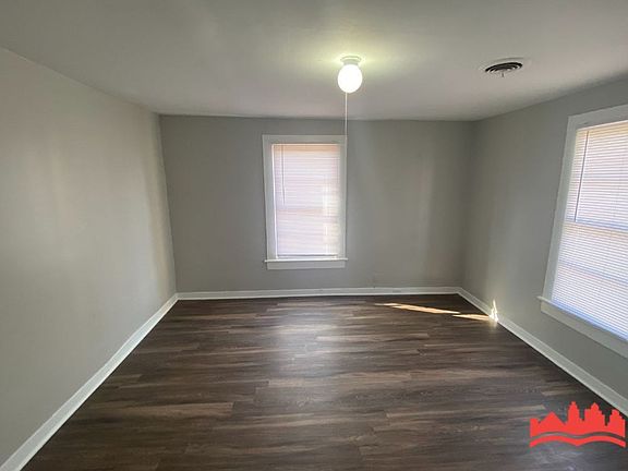 4th image of 2723 Supreme Ave