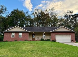 109 Mission Rd, Marietta, OH 45750