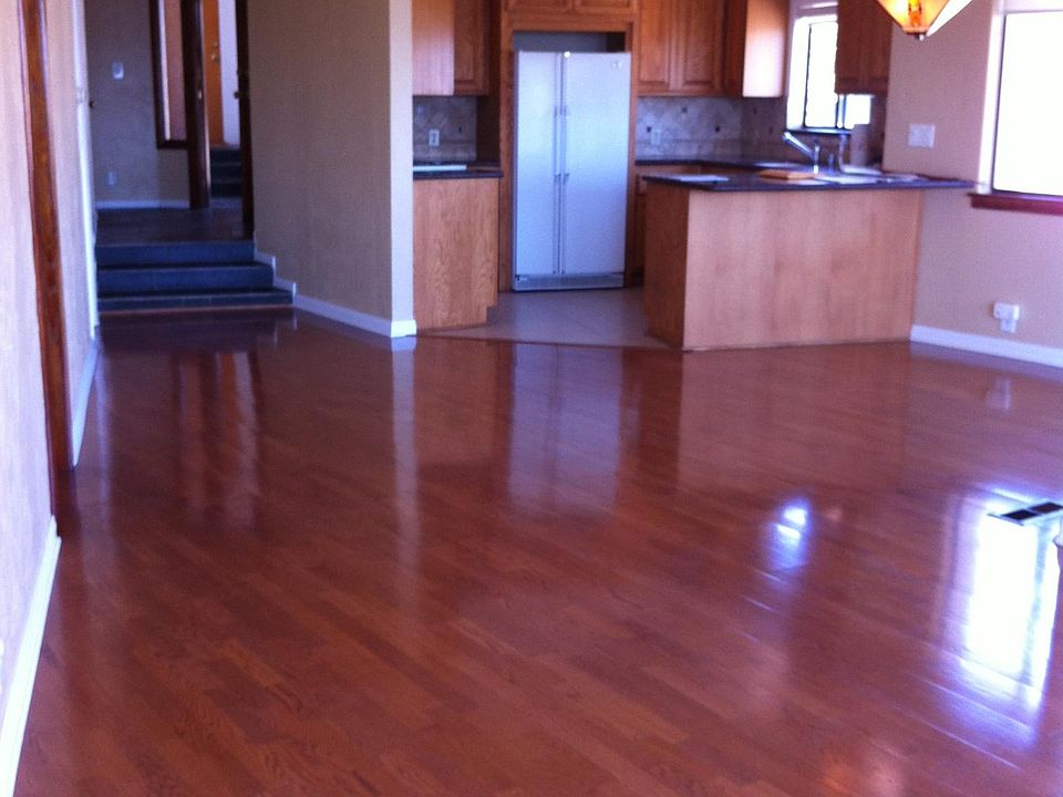 1st image of 4227 E Livingston Dr