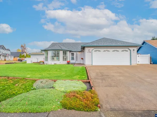 1138 SW Bryson St, Dallas, OR 97338