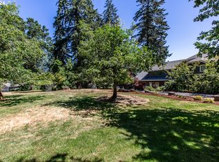 Graham Dr, Eugene, OR