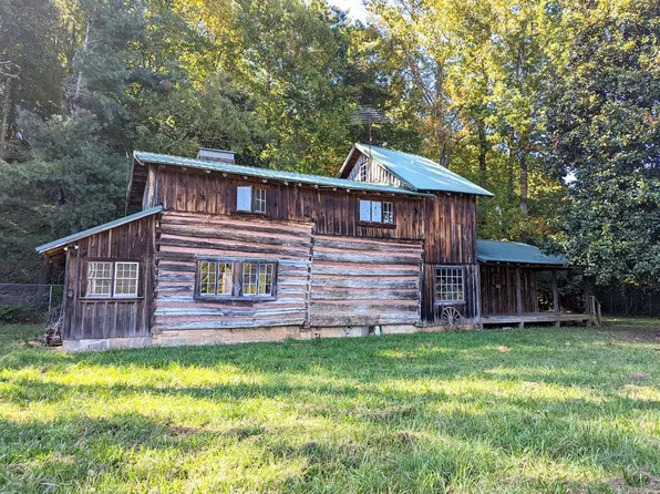 6371 Georgia Rd, Otto, NC 28763