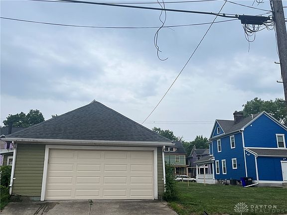 5th image of 2245 E 5th St