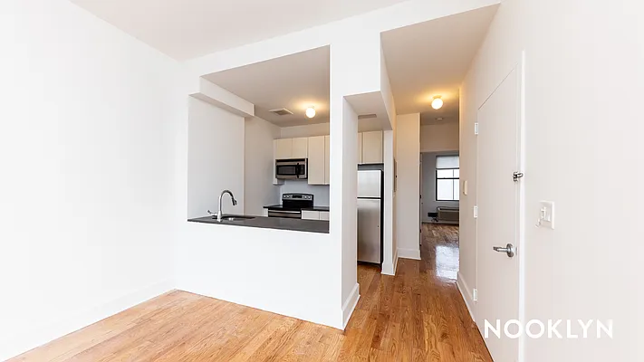 Rented by Nooklyn NYC LLC | media 9