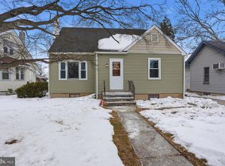 7122 N Radcliffe St, Bristol, PA 19007