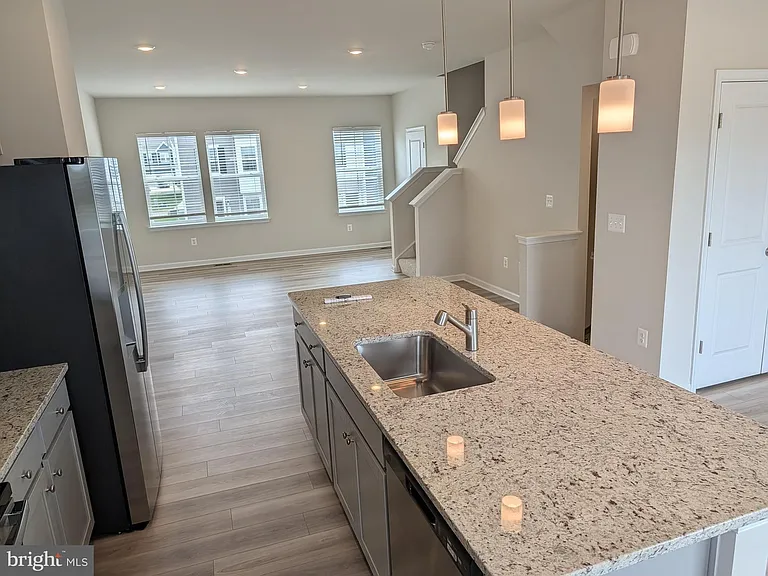 209 Swan Field Ave — Photo 12