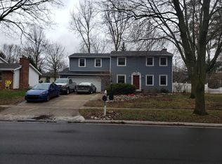 1008 Adams Dr, Midland, MI 48642