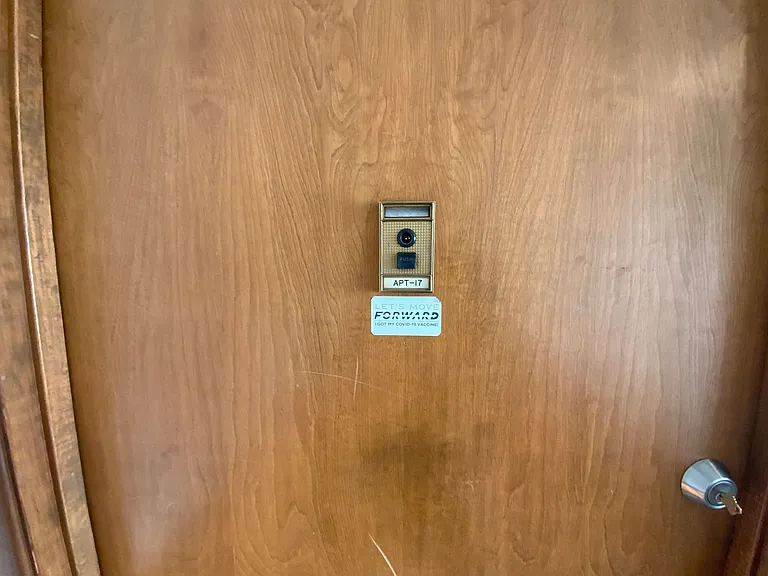 Library Place Apartments — Photo 12
