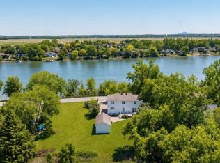 321 Chemin Du Richelieu, Saint Basile Le Grand, QC J3N 1M4