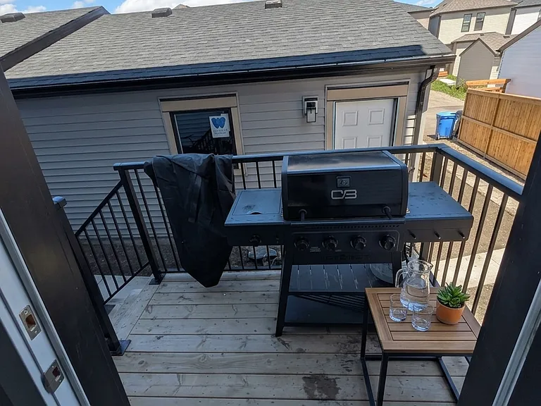 65 Silverton Glen Gate SW #65 — Photo 18