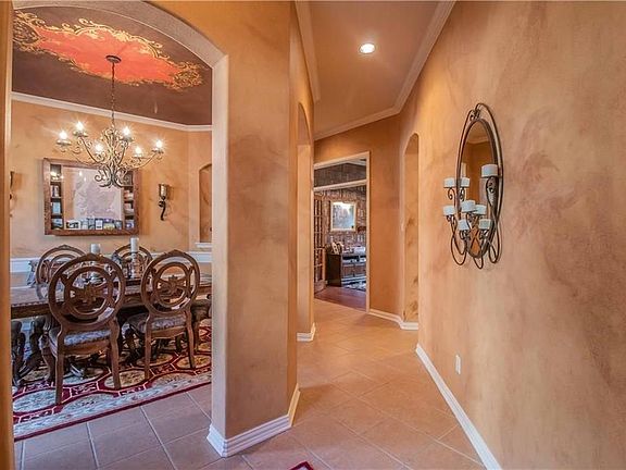 3rd image of 2114 Portwood Way