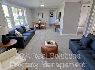 984 Exeter Rd, Columbus, OH 43213