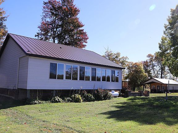 5th image of 53253 W Grindstone Lake Rd