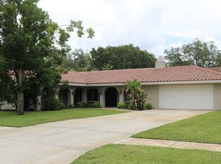 1113 Lancer Ln, Tarpon Springs, FL 34689