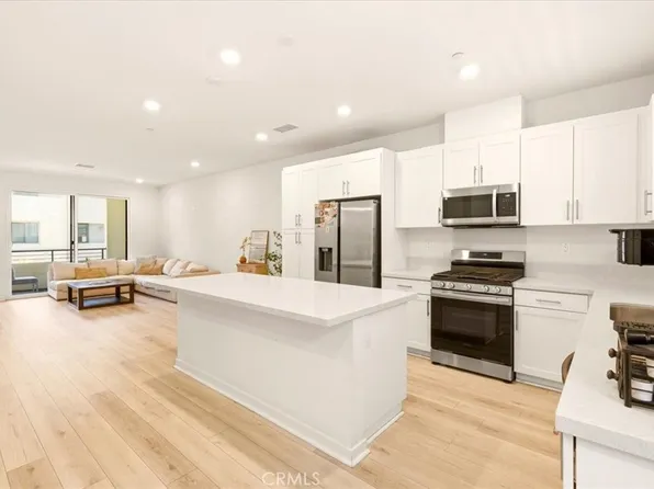 2953 W Lincoln Ave Unit 4, Anaheim, CA 92801
