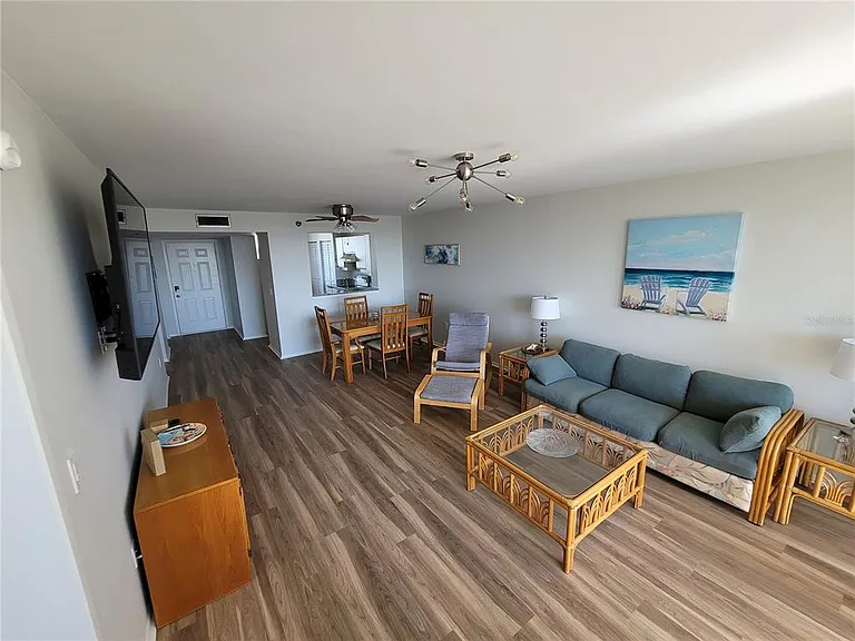 4460 Fairways Blvd #606 — Photo 5