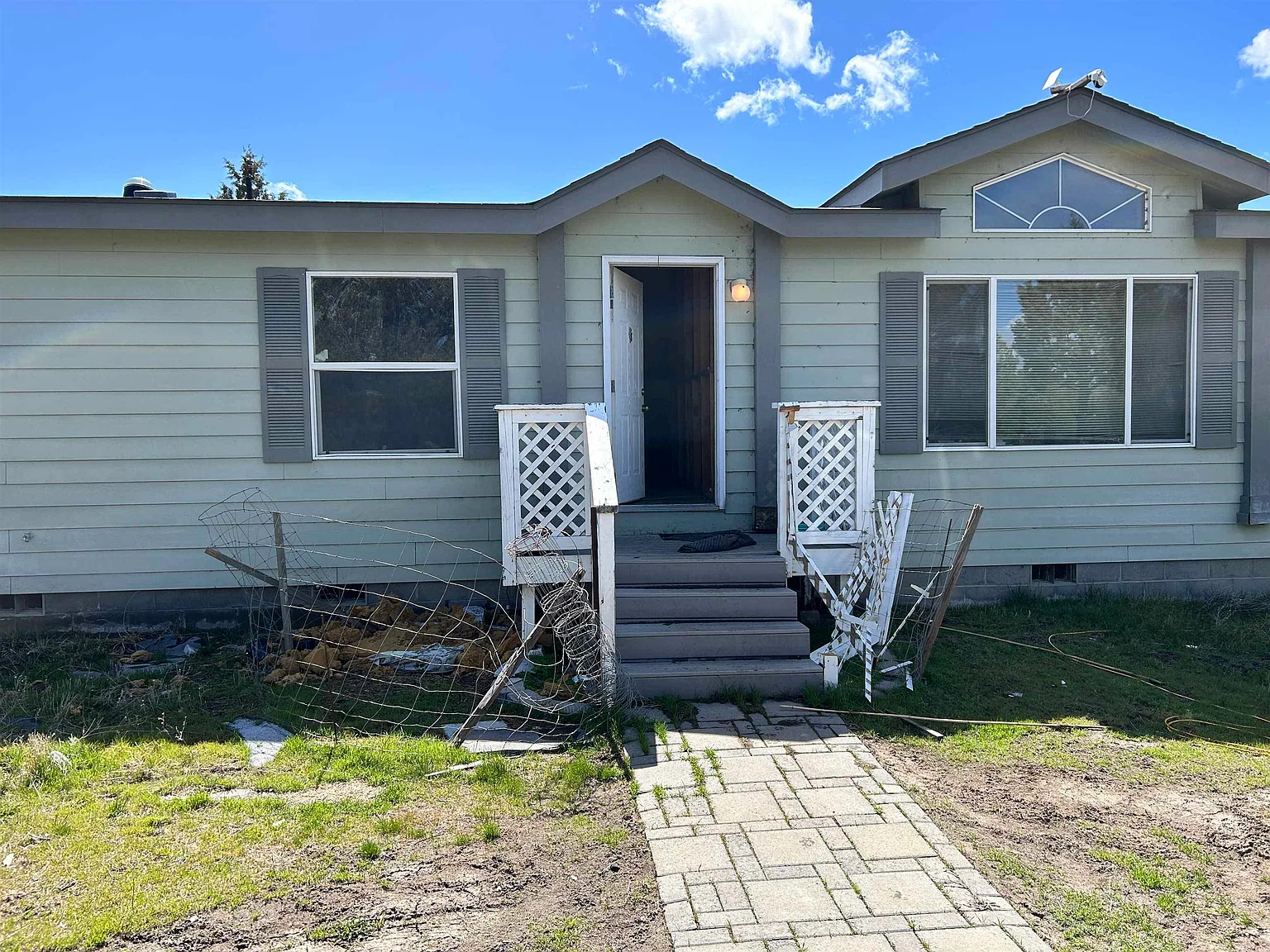 9621 Wood Chuck Way photo 1