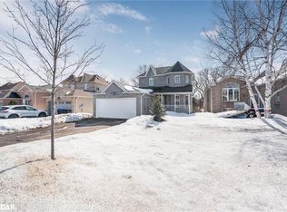 1235 Forest St, Innisfil, ON L9S1Z5
