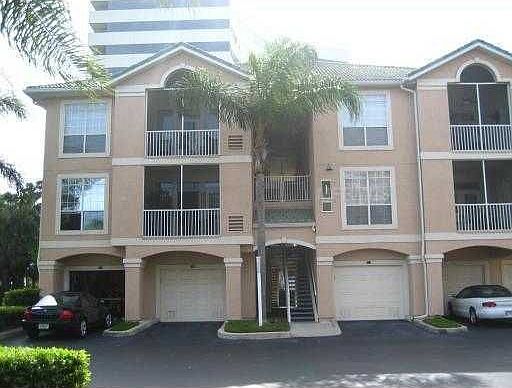 2nd image of 1203 Bay Club Cir