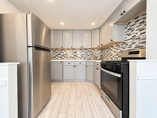 Kitchen, photo 1