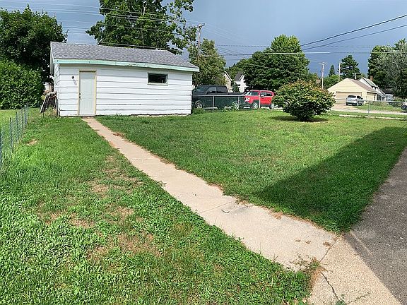 4th image of 602 Dakota Ave
