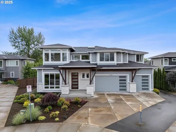 13560 SW Whitworth Ct, Beaverton, OR 97005