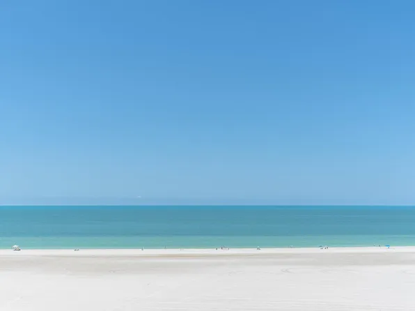 180 Seaview Ct, Marco Island, FL