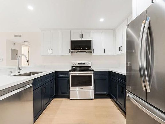2nd image of 3735 Bagley Ave #1B-1Ba