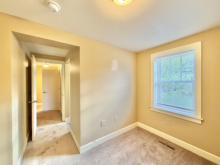 206 Carpenter St #3 — Photo 11