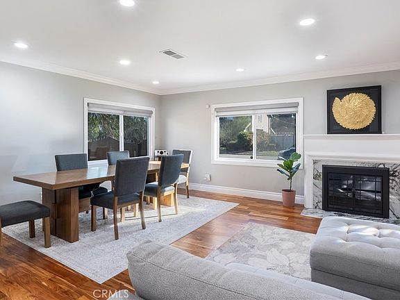 5th image of 5339 E Greenmeadow Rd