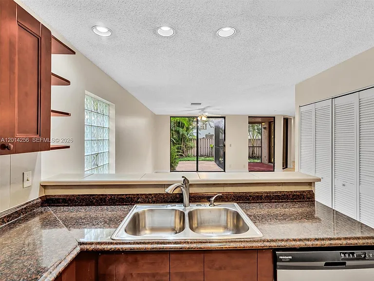 10731 NW 16th Ct — Photo 18