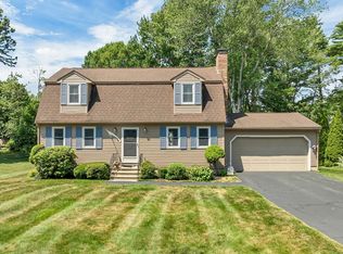76 Presidential Cir, Hampton, NH 03842