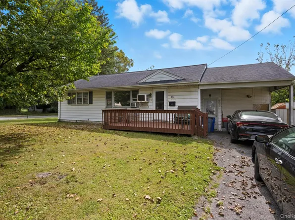 40 Flemming Drive, Newburgh, NY 12550